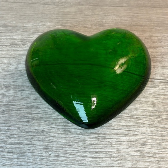Glass Heart Shaped Paperweight - Picture 1 of 5